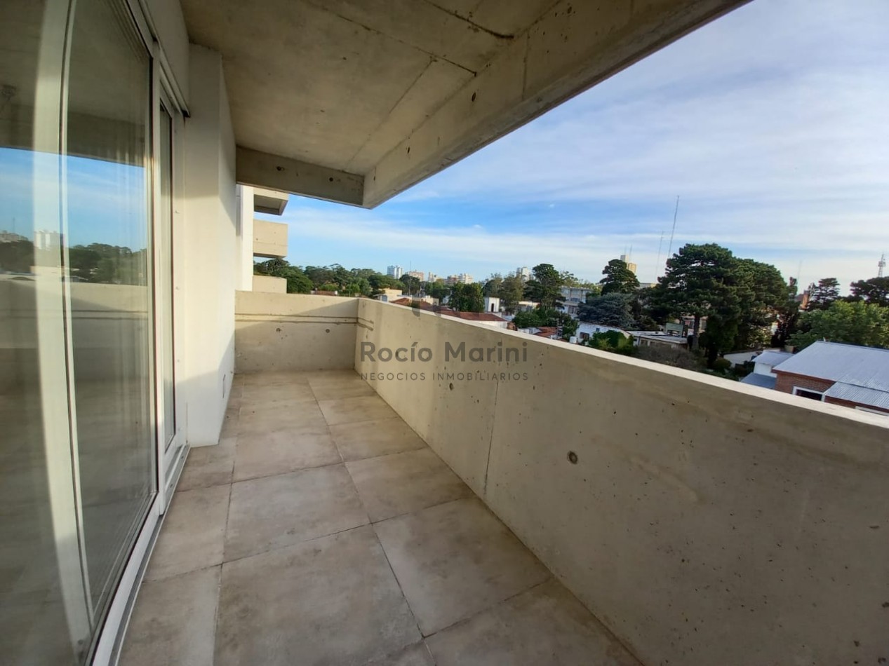 PINAMAR- Venta 2 ambientes centrico