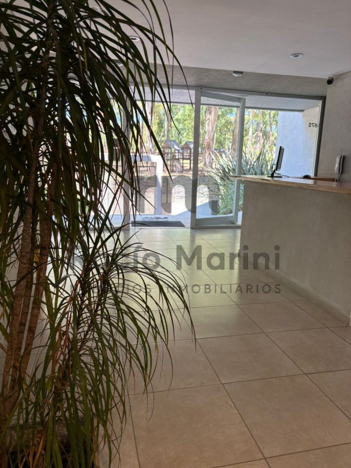 PINAMAR - Venta 2 ambientes centrico 