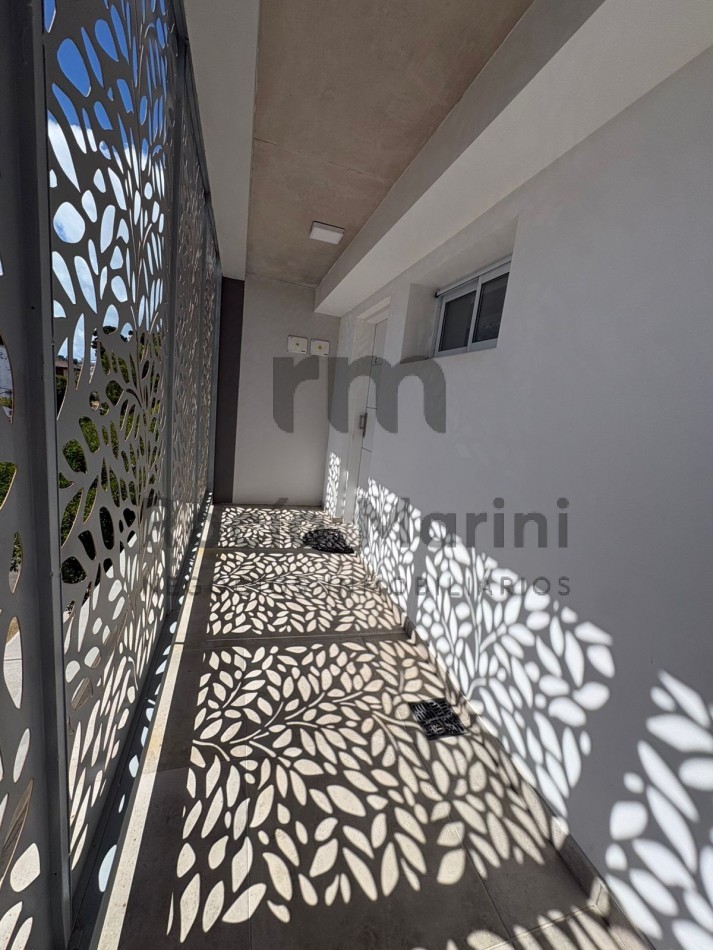 Pinamar - Venta monoambiente amplio 