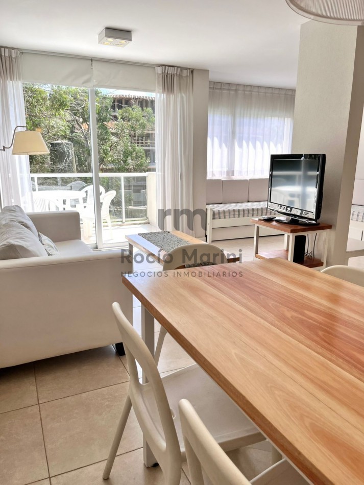 PINAMAR VENTA - Dpto 2 amb. y medio