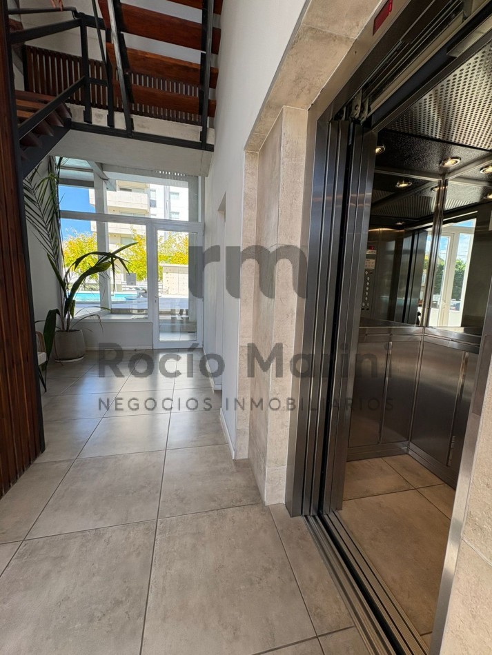 Pinamar - Venta monoambiente amplio 