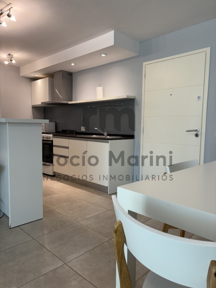 PINAMAR - Venta 2 ambientes centrico 