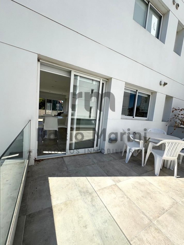 PINAMAR - VENTA 2 amb con terraza