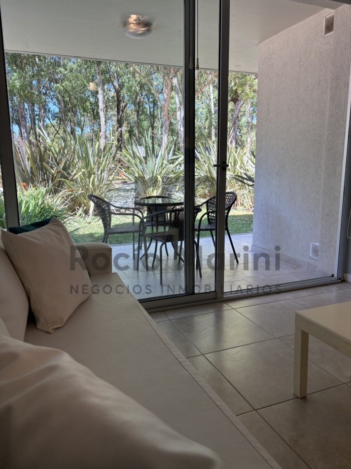 PINAMAR - Venta 2 ambientes centrico 