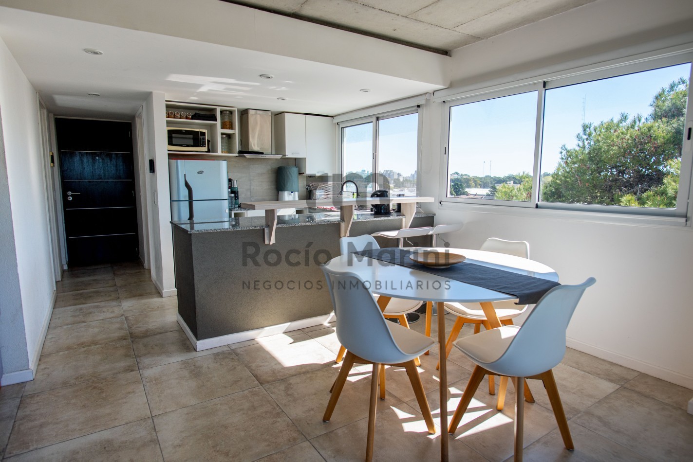 PINAMAR- Venta 2 ambientes centrico