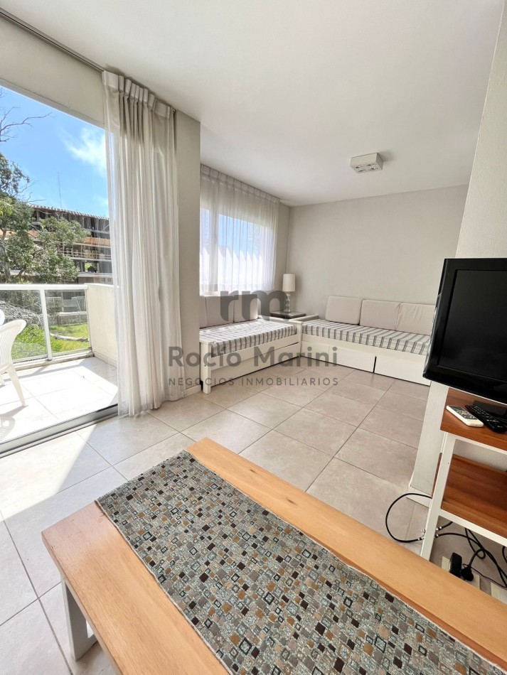 PINAMAR VENTA - Dpto 2 amb. y medio