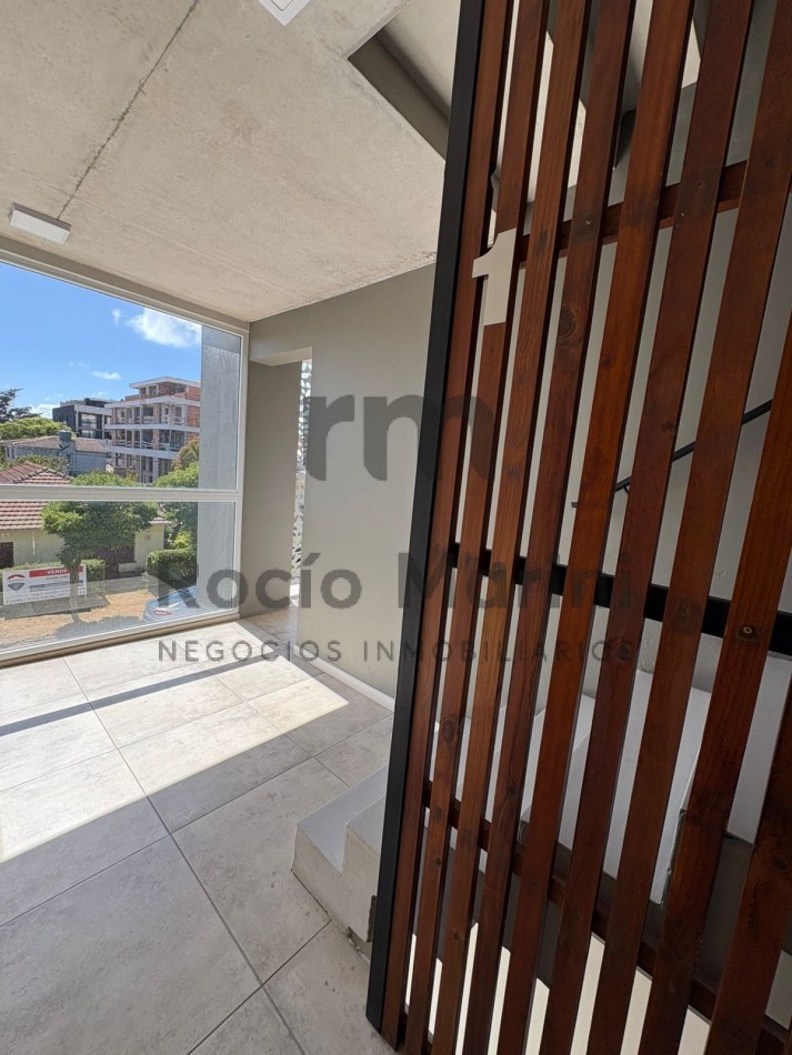 Pinamar - Venta monoambiente amplio 