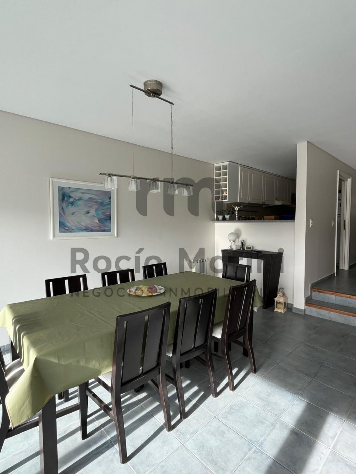 VENTA - PINAMAR 4 Ambientes a metros del mar